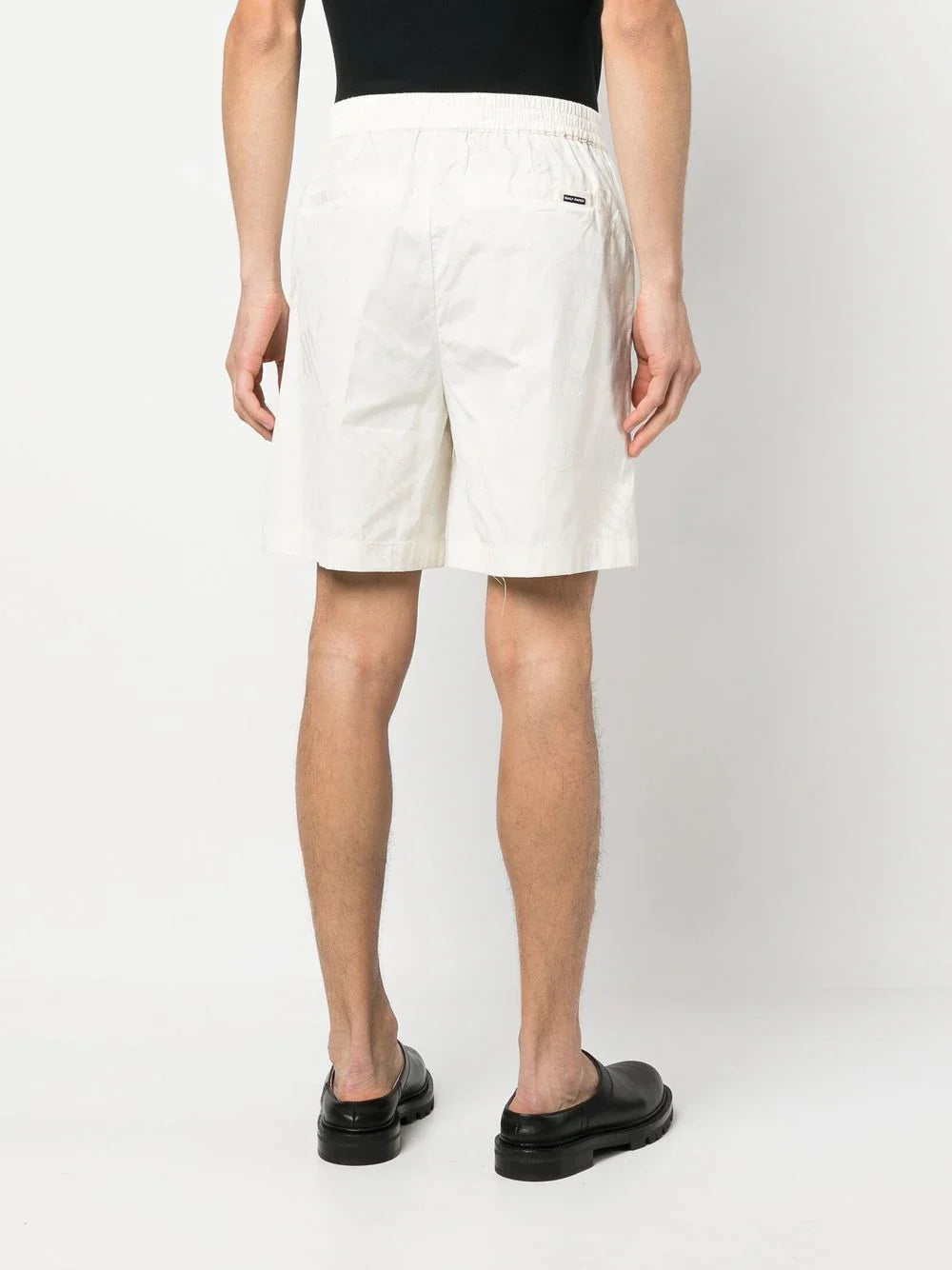 fitted bermuda shorts