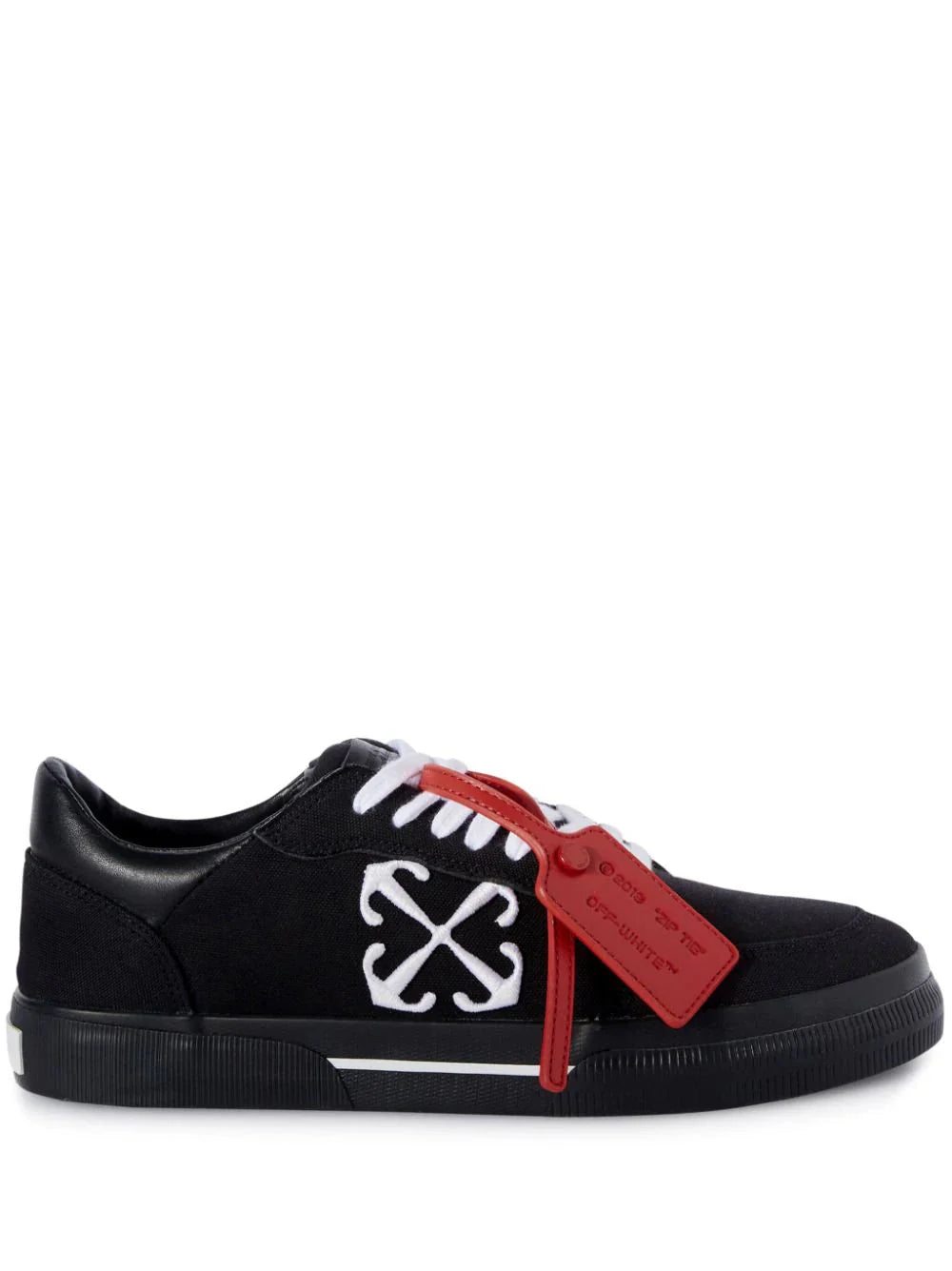 vulcanized contrasting-tag canvas sneakers