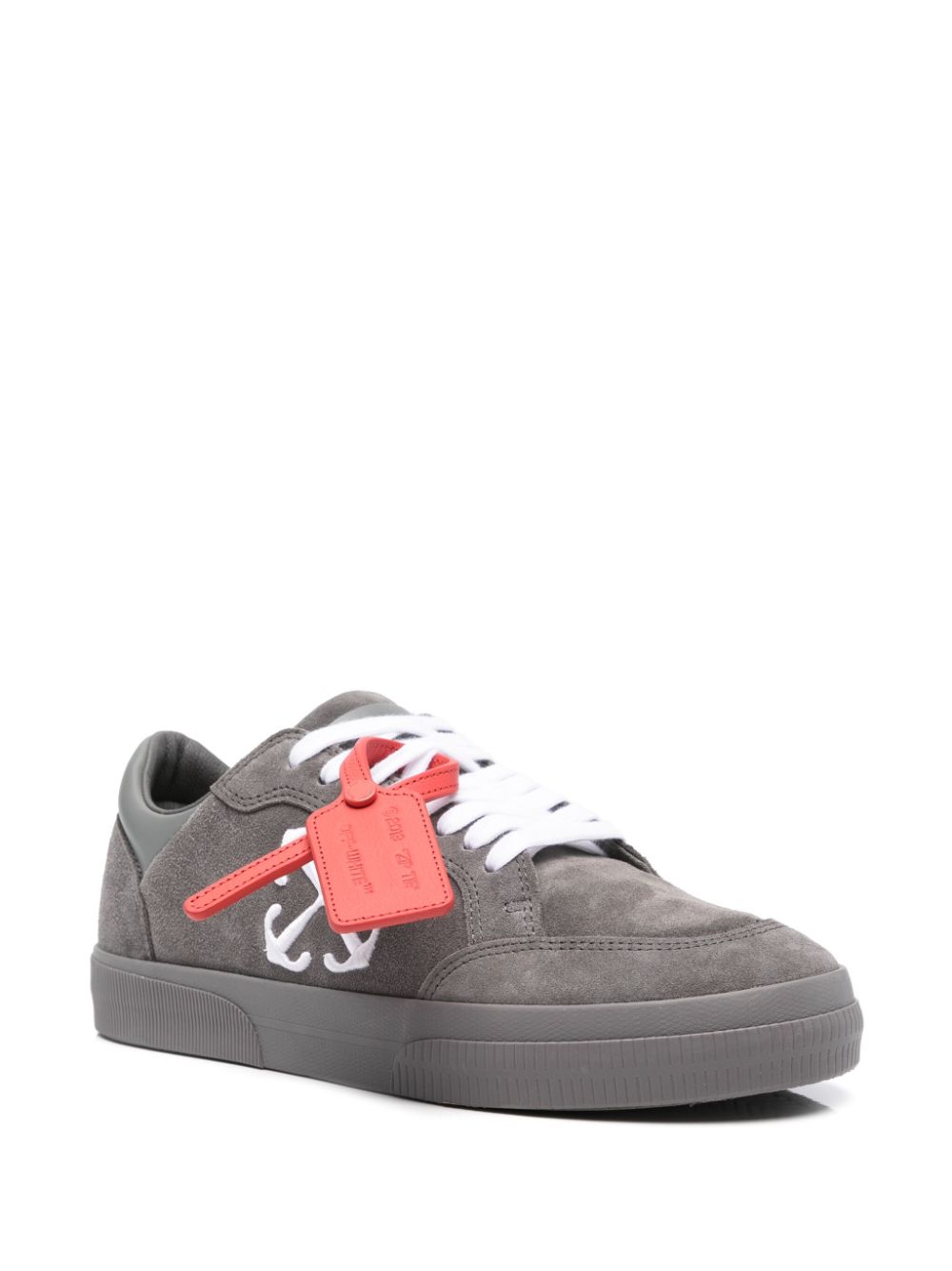 new low vulcanized sneakers