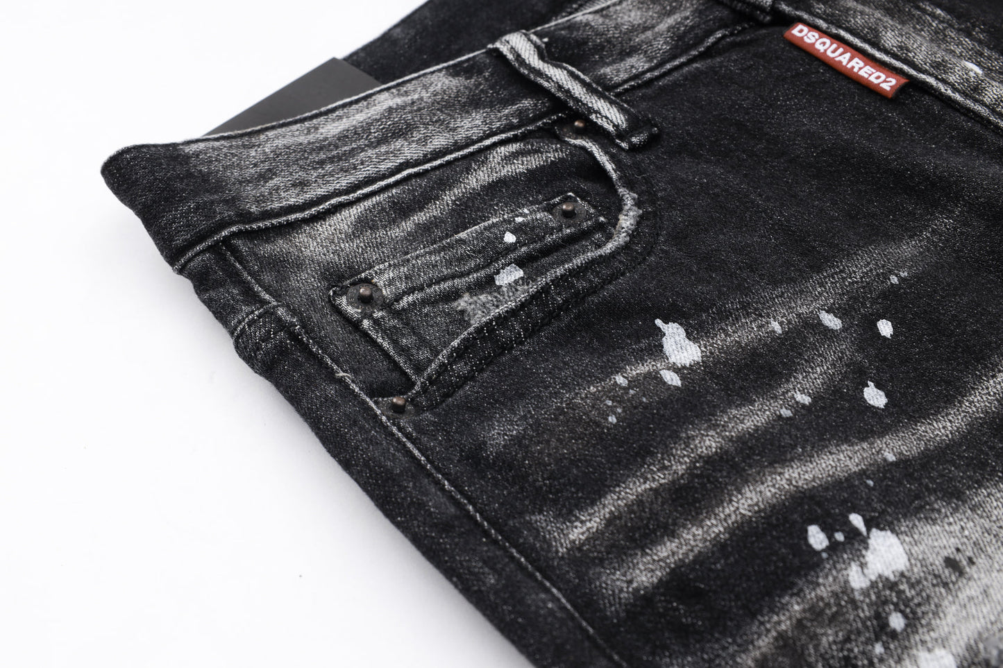 icon distressed jeans